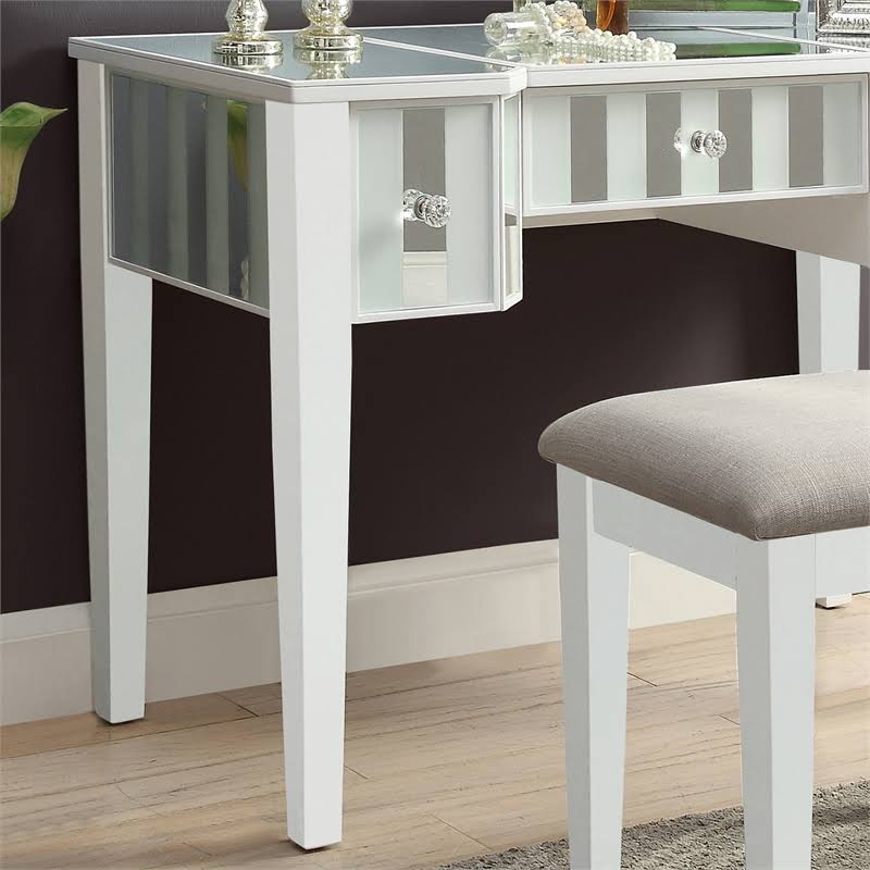 White Contemporary Vanity Set W3151