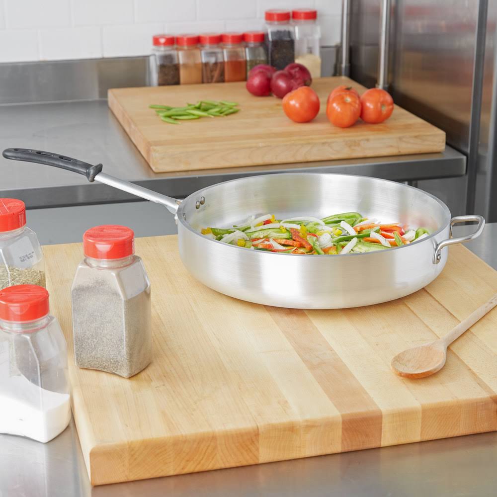 2 Quart Saute Pan with Helper Handle X377