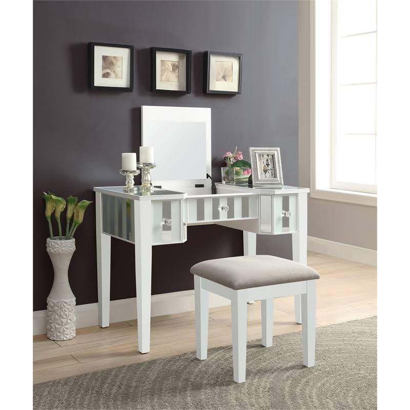 White Contemporary Vanity Set W3151