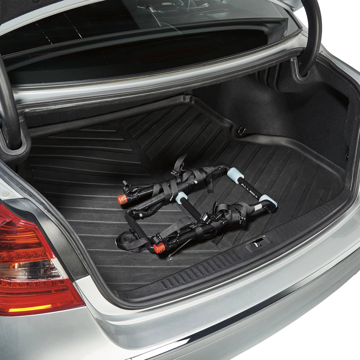 2-Bicycle Trunk Mounted Bike Rack Carrier R543
