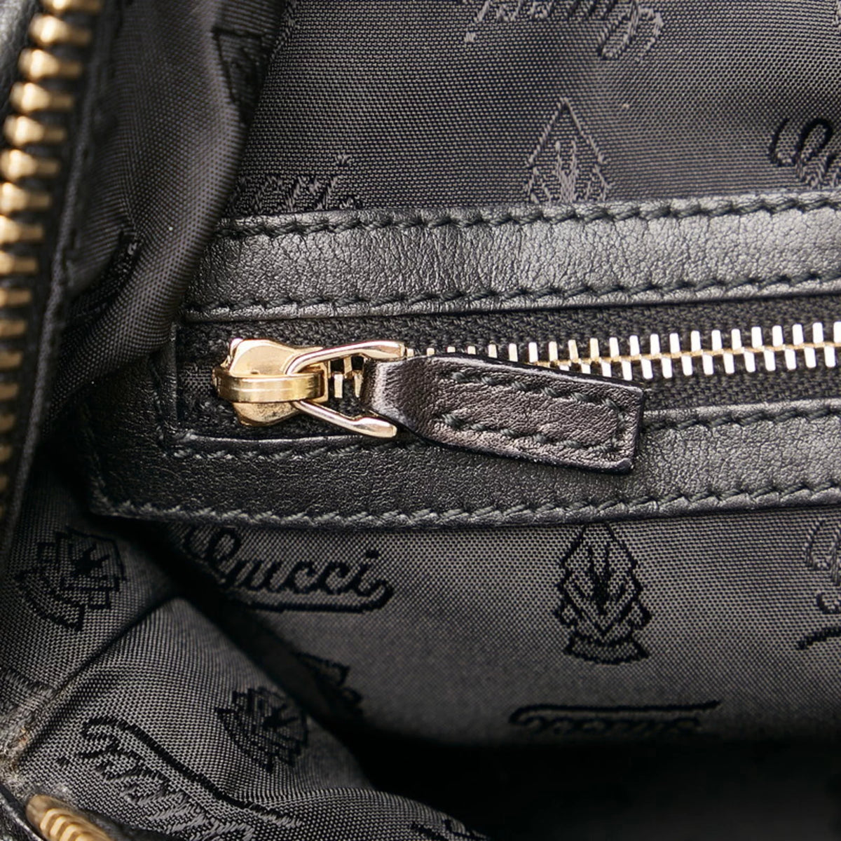 Black Leather Handbag O642