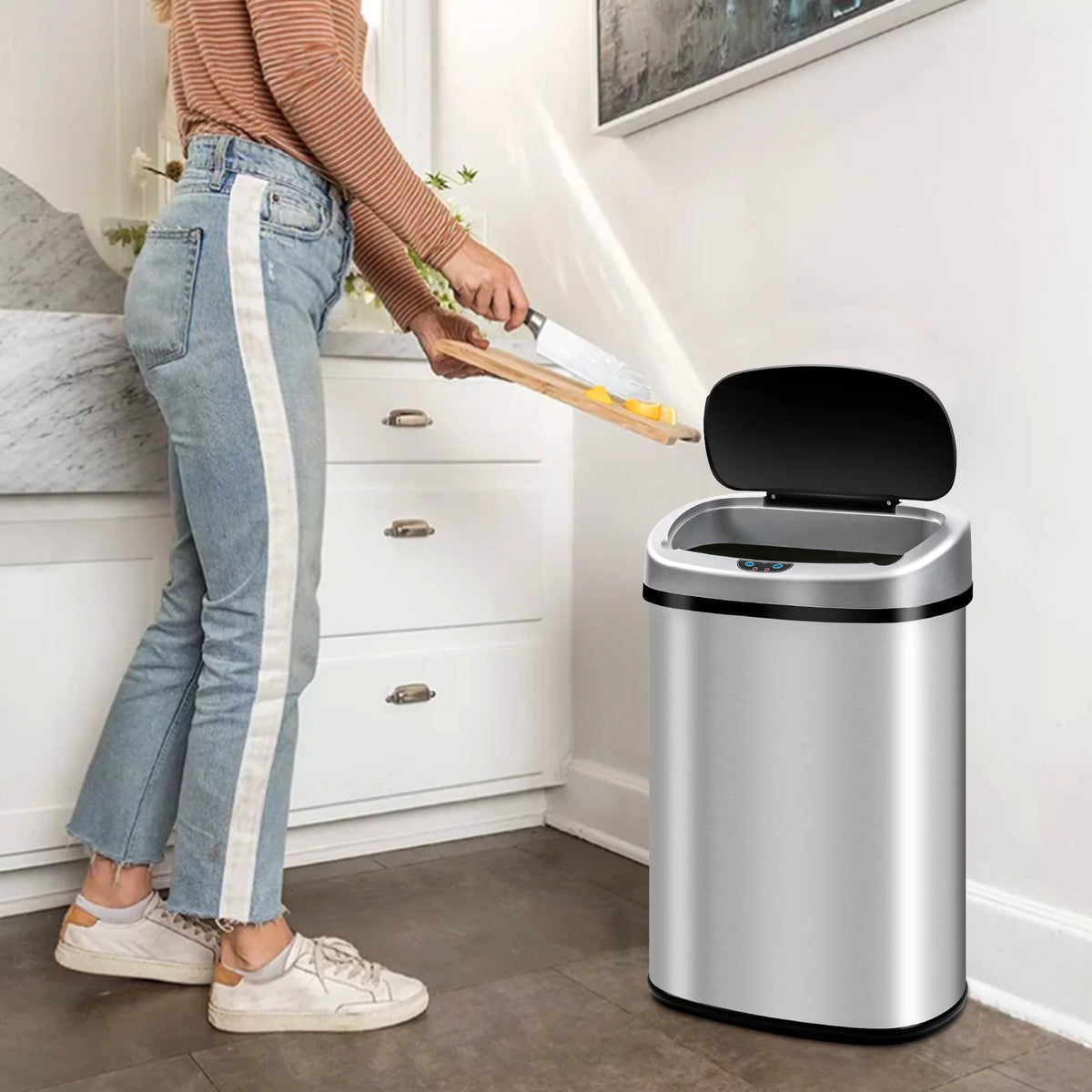 13 Gallon Stainless-Steel Automatic Motion Sensor Trash Can I477909