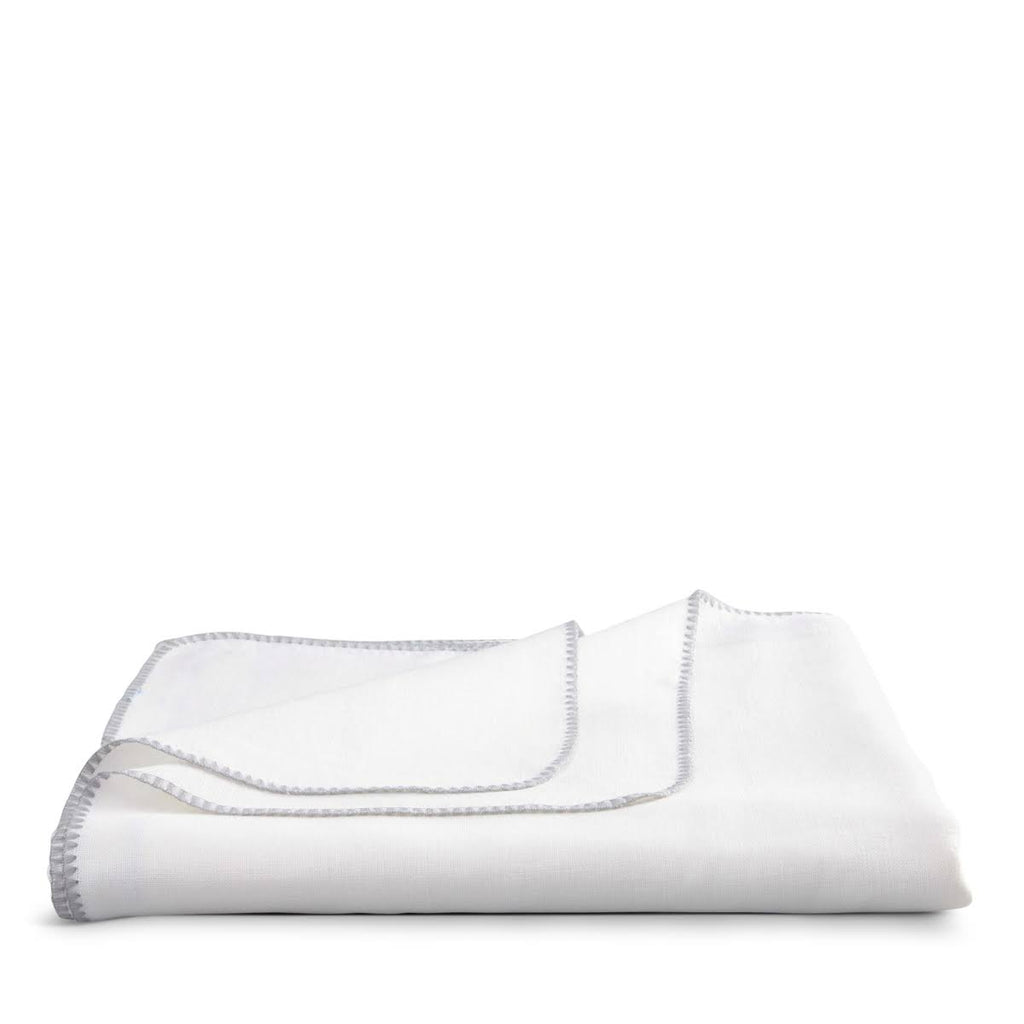 White Oblong Tablecloth X5314