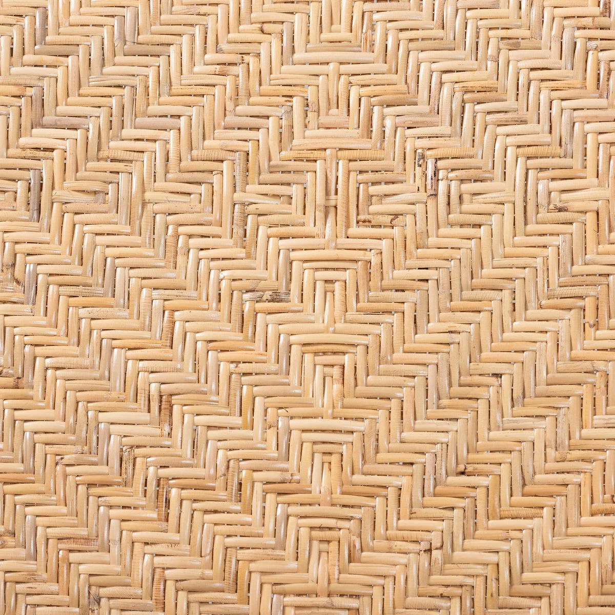 Natural Brown Rattan Lounge Chair M3379