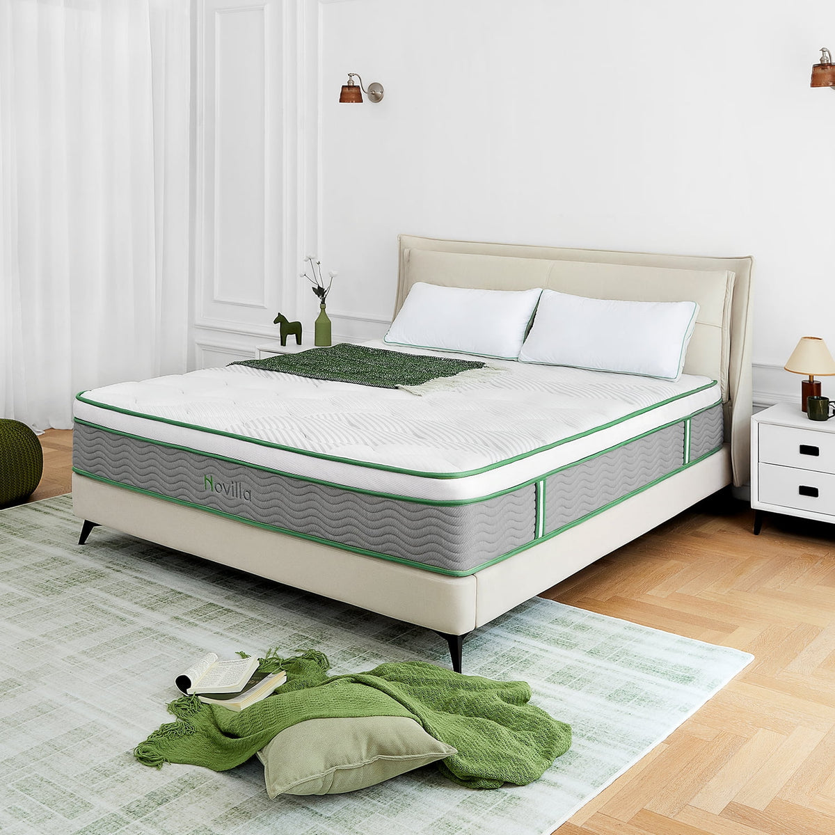 Queen Size Memory Foam Hybrid Mattress A21215