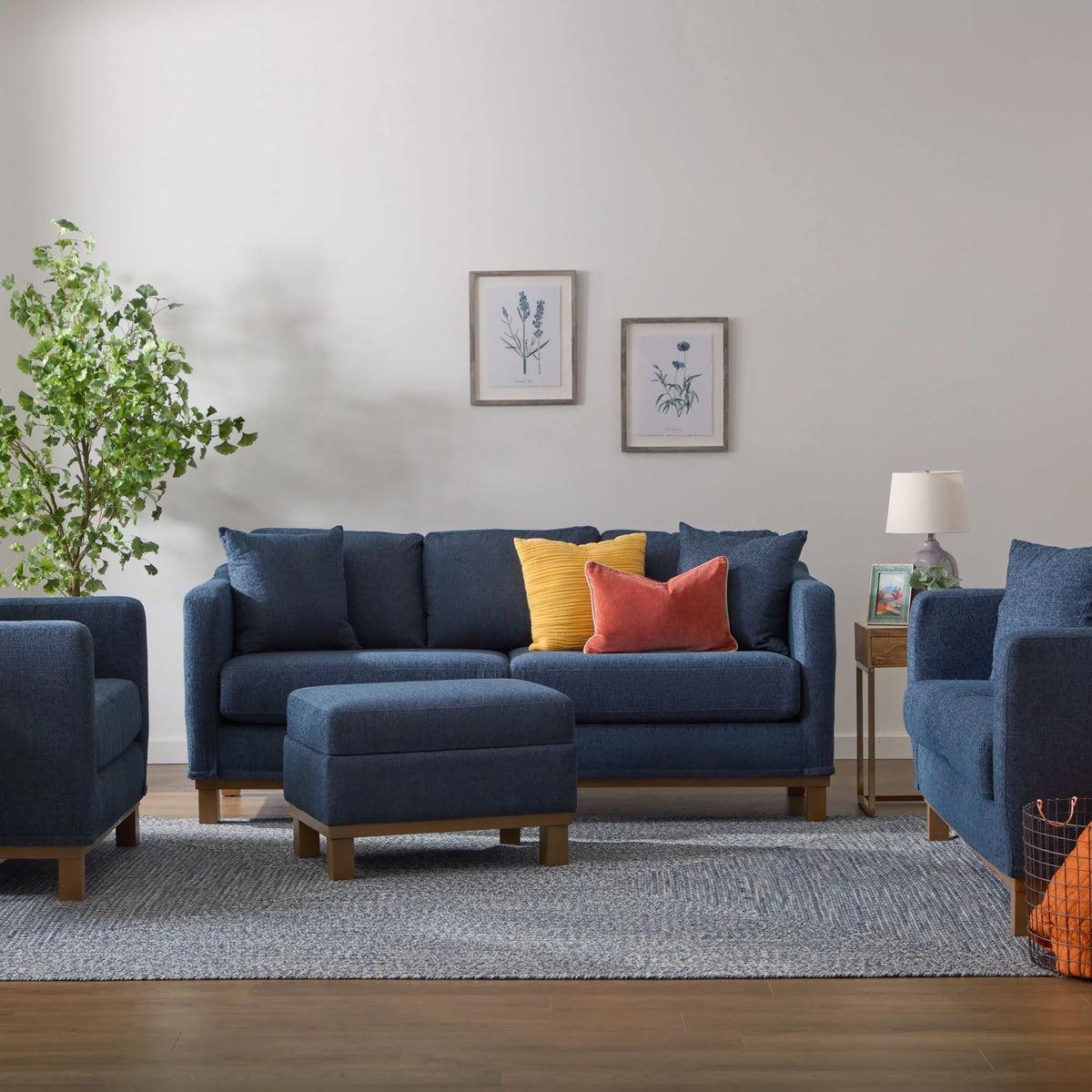 Navy Upholstered Loveseat M38269
