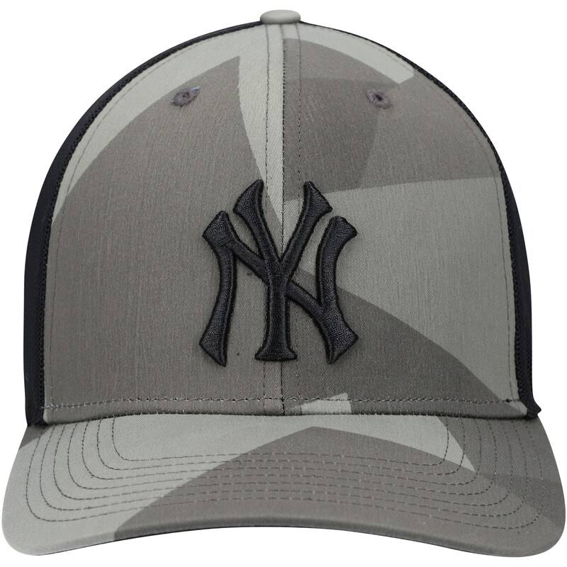 Camo/Black Countershade MVP Snapback Hat N506