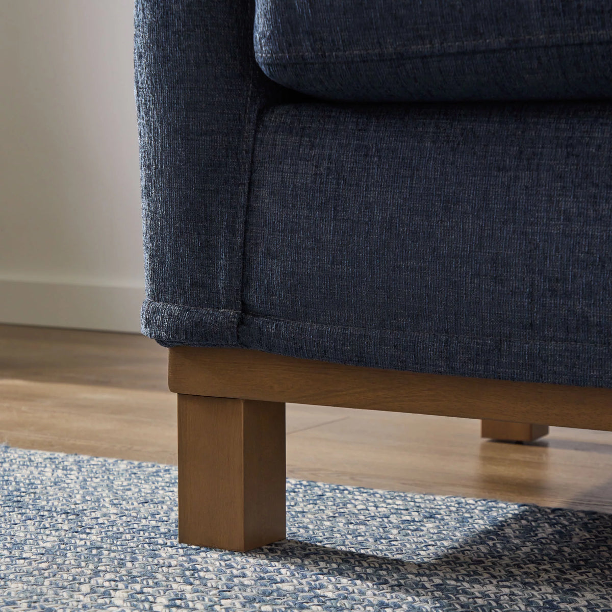 Navy Upholstered Loveseat M38269