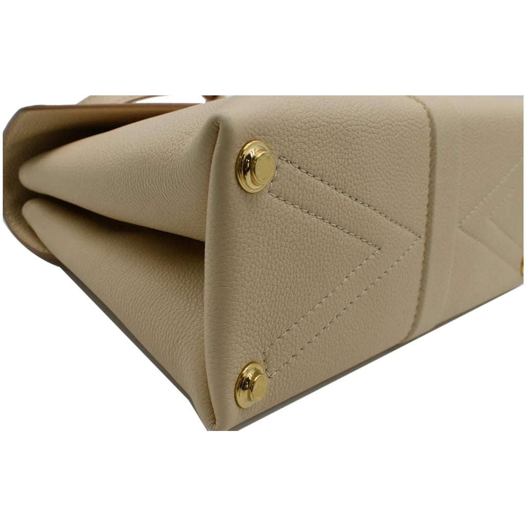 Pre-owned Grained Leather Top Handle Crossbody Bag M59705